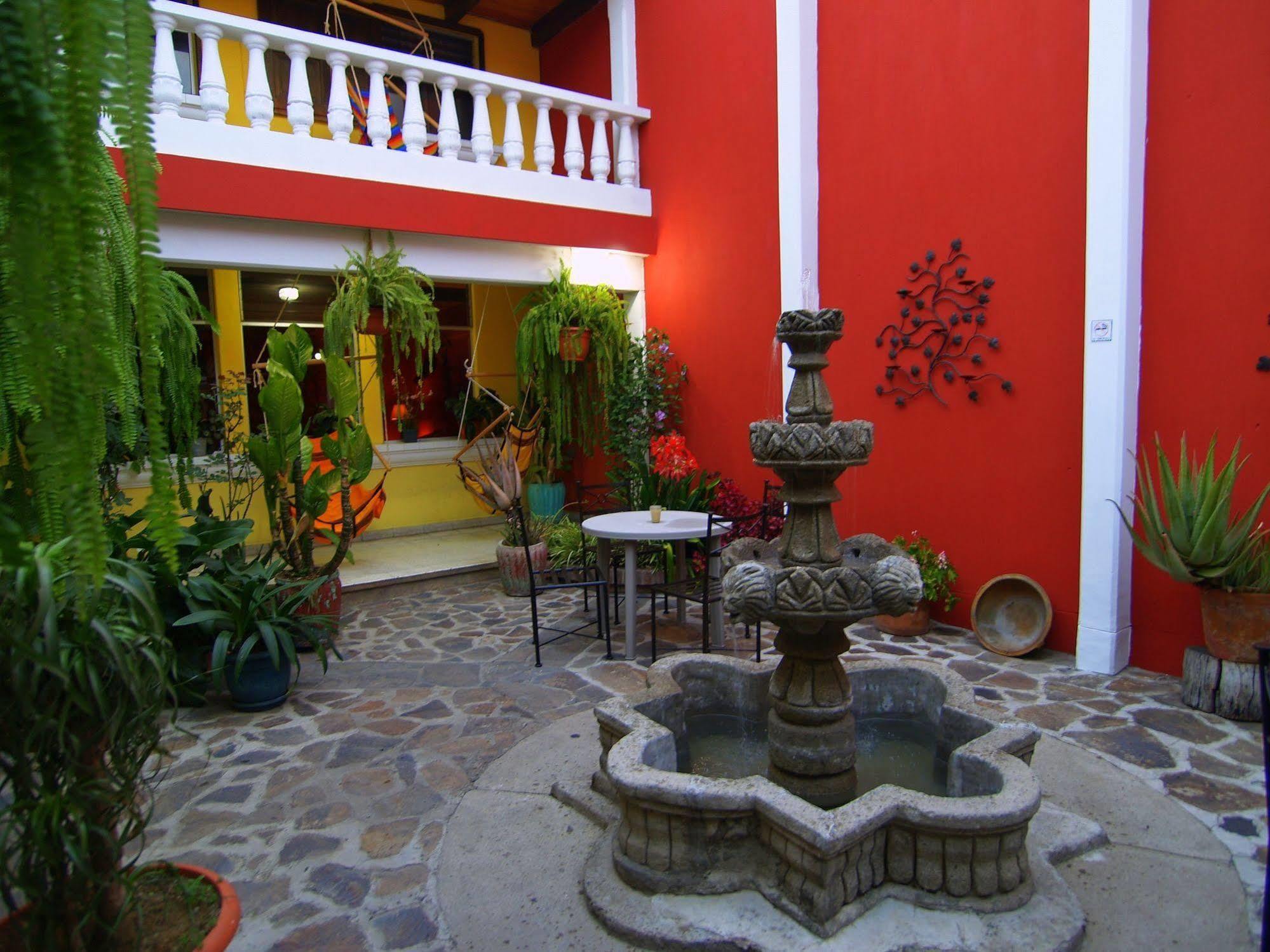 Hotel Casa Rustica By Ahs Antigua Eksteriør billede